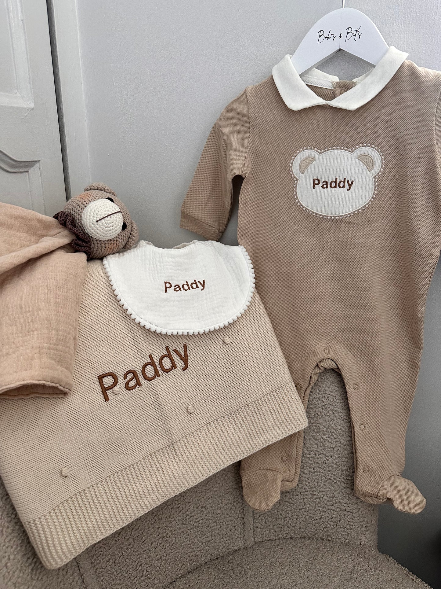 Bobble baby blanket